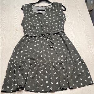 LOFT Green and white patterned Sleeveless dress